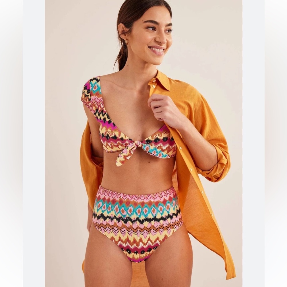 NWT Boden High Waisted Print Swimsuit Set (P)